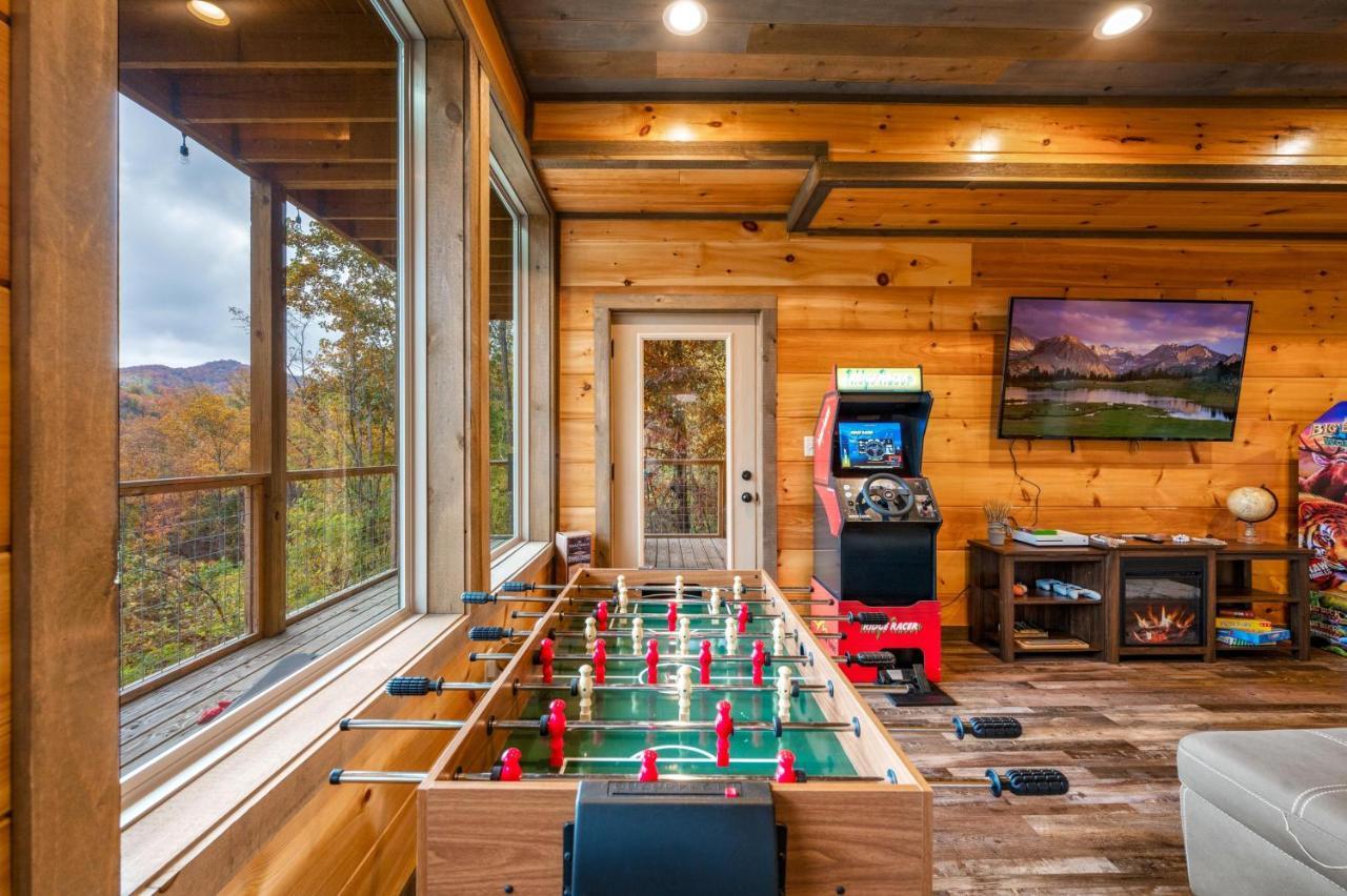 The Overlook - '21 Cabin - Gorgeous Unobstructed Views - Fire Pit Table - Gamerm - Hottub - Xbox - Lots Of Bears Gatlinburg Zewnętrze zdjęcie