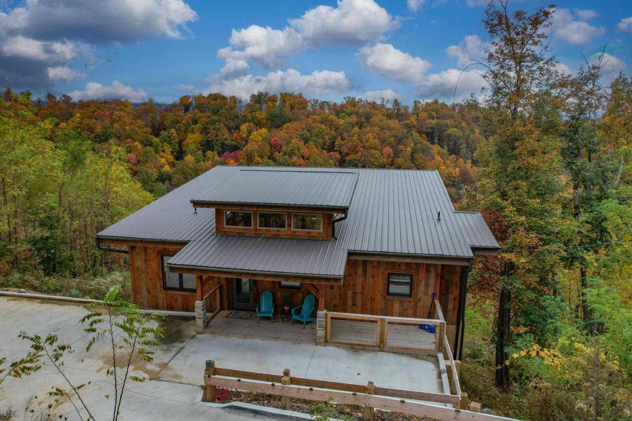 The Overlook - '21 Cabin - Gorgeous Unobstructed Views - Fire Pit Table - Gamerm - Hottub - Xbox - Lots Of Bears Gatlinburg Zewnętrze zdjęcie