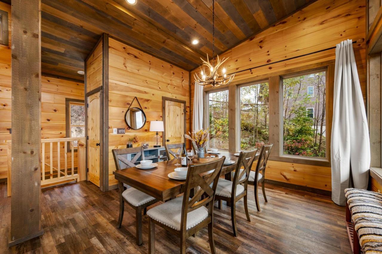 The Overlook - '21 Cabin - Gorgeous Unobstructed Views - Fire Pit Table - Gamerm - Hottub - Xbox - Lots Of Bears Gatlinburg Zewnętrze zdjęcie